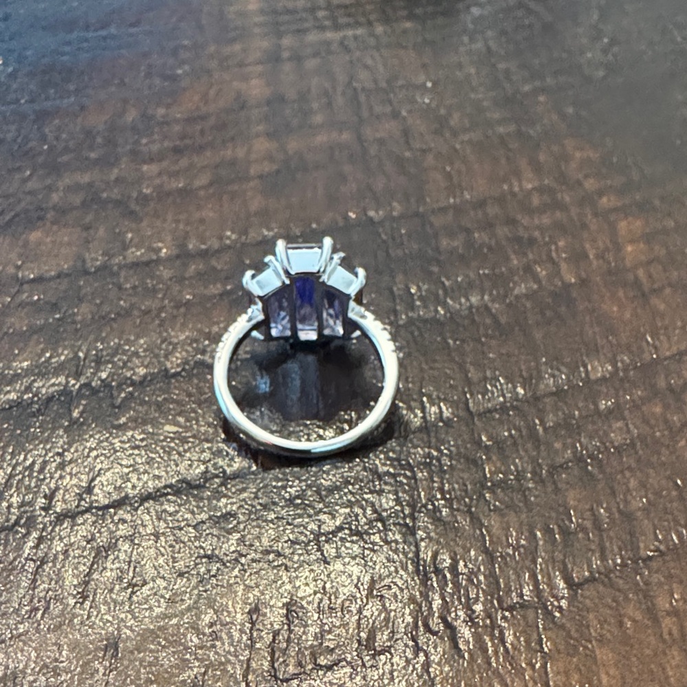 Bomb Party Tanzanite Ring - Picture 2 of 5